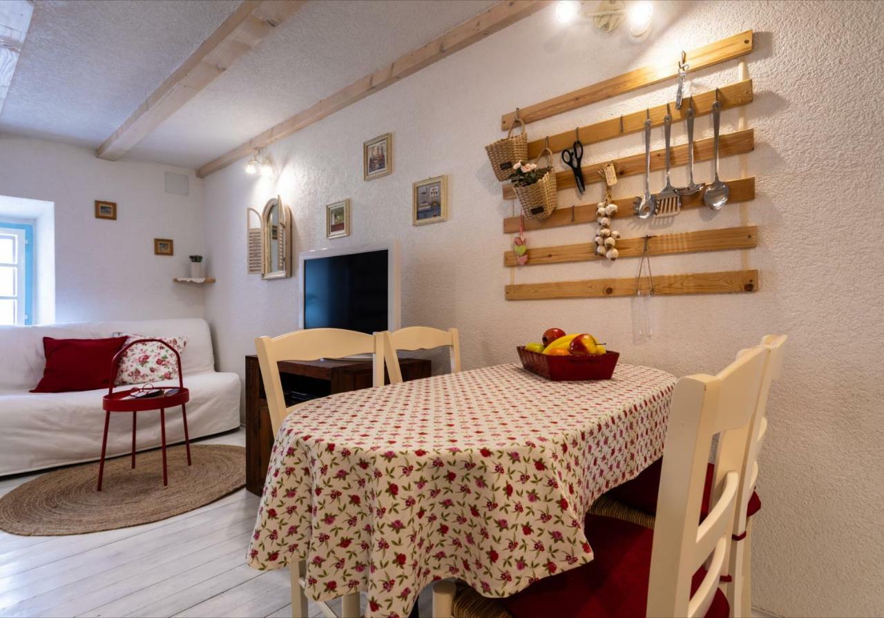 Apartman Valdi Baska  Ngoại thất bức ảnh