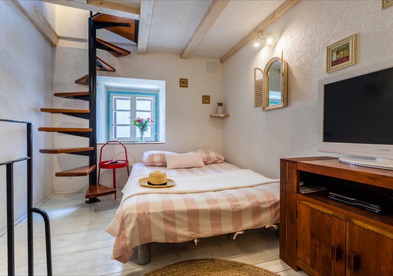 Apartman Valdi Baska  Ngoại thất bức ảnh